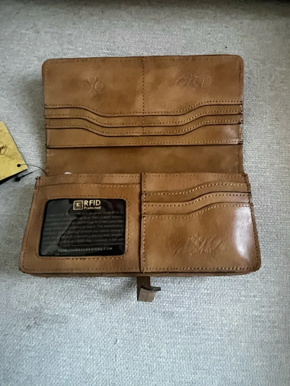 Patricia Nash Woven Leather Zenale wallet - Picture 3 of 4